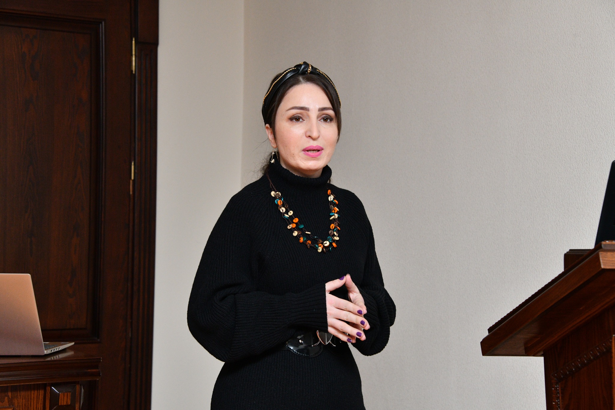 SDU-da “İmtahan stresi zehni proseslərin nəticəsi kimi” mövzusunda görüş keçirilib