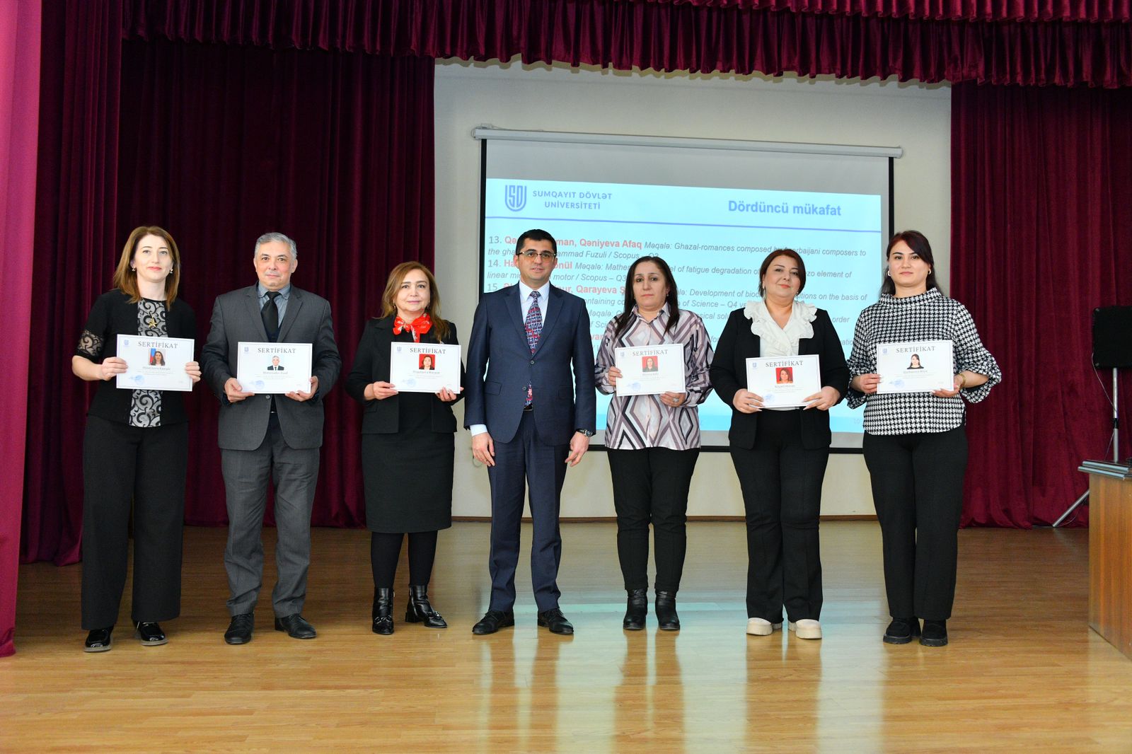 SDU-nun Elmi Şurasının iclası keçirilib 