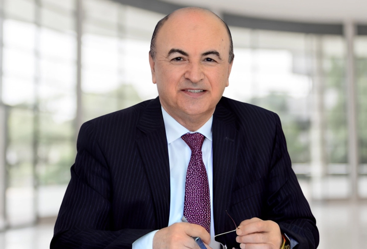 SDU-nun rektoru vəzifəsi Əminağa Sadıqova həvalə olunub 