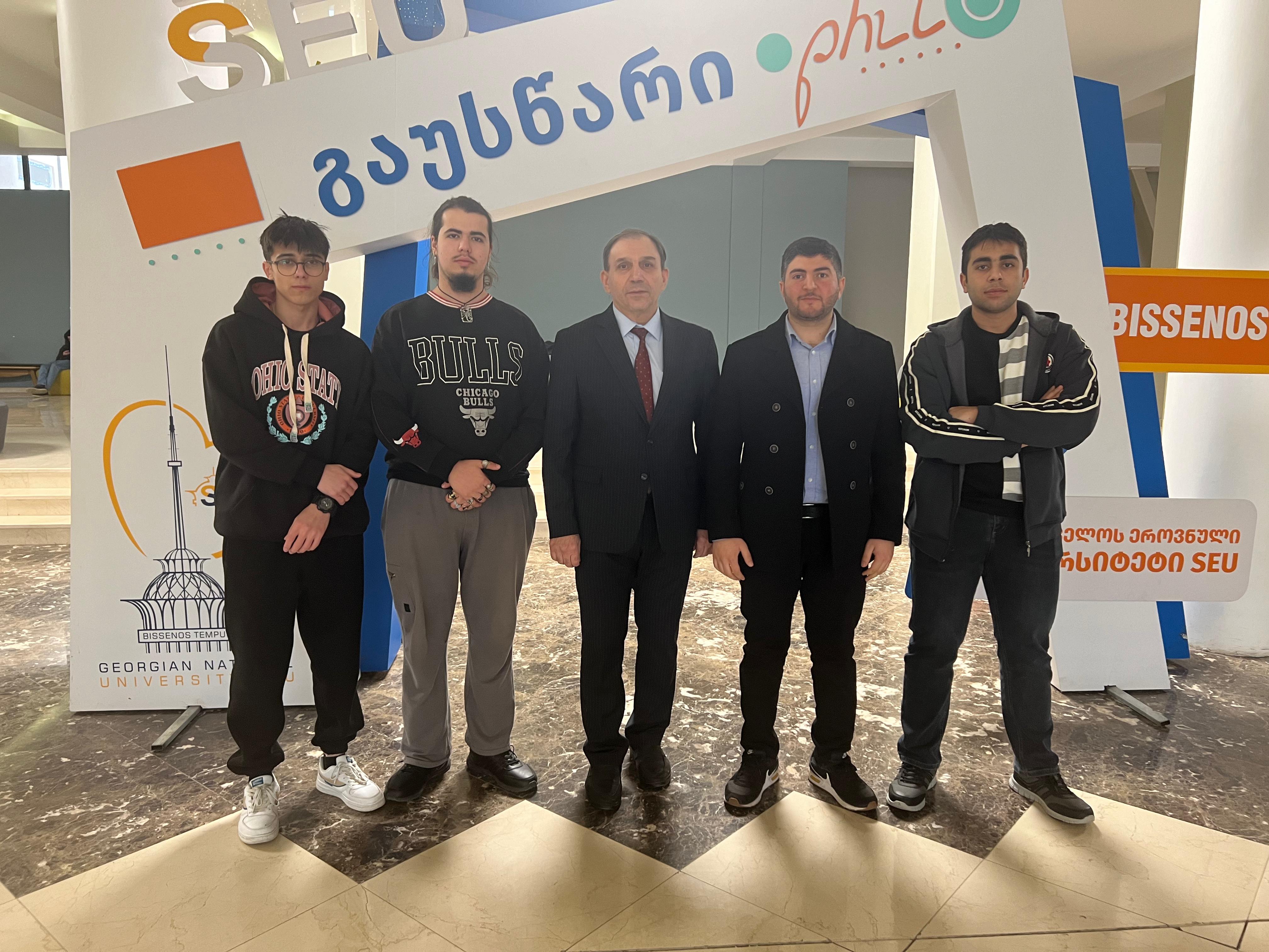 SDU tələbələri beynəlxalq olimpiada uğur qazandılar