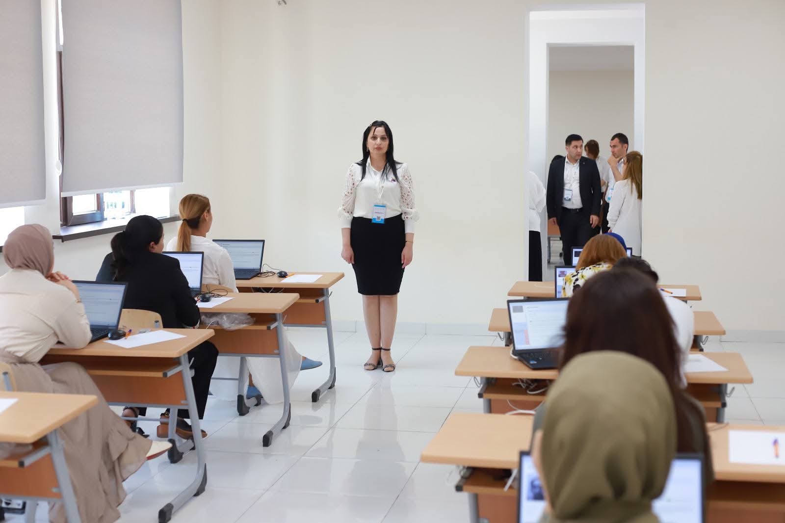 Şəkidə sertifikasiya imtahanı – müəllimlərin gözü ilə