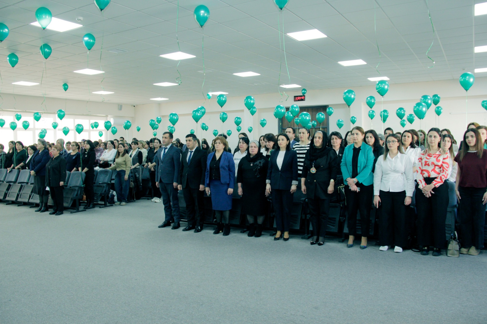 Şəkidə “Tullantılardan İncəsənətə” adlı sərginin qalibləri mükafatlandırılıb