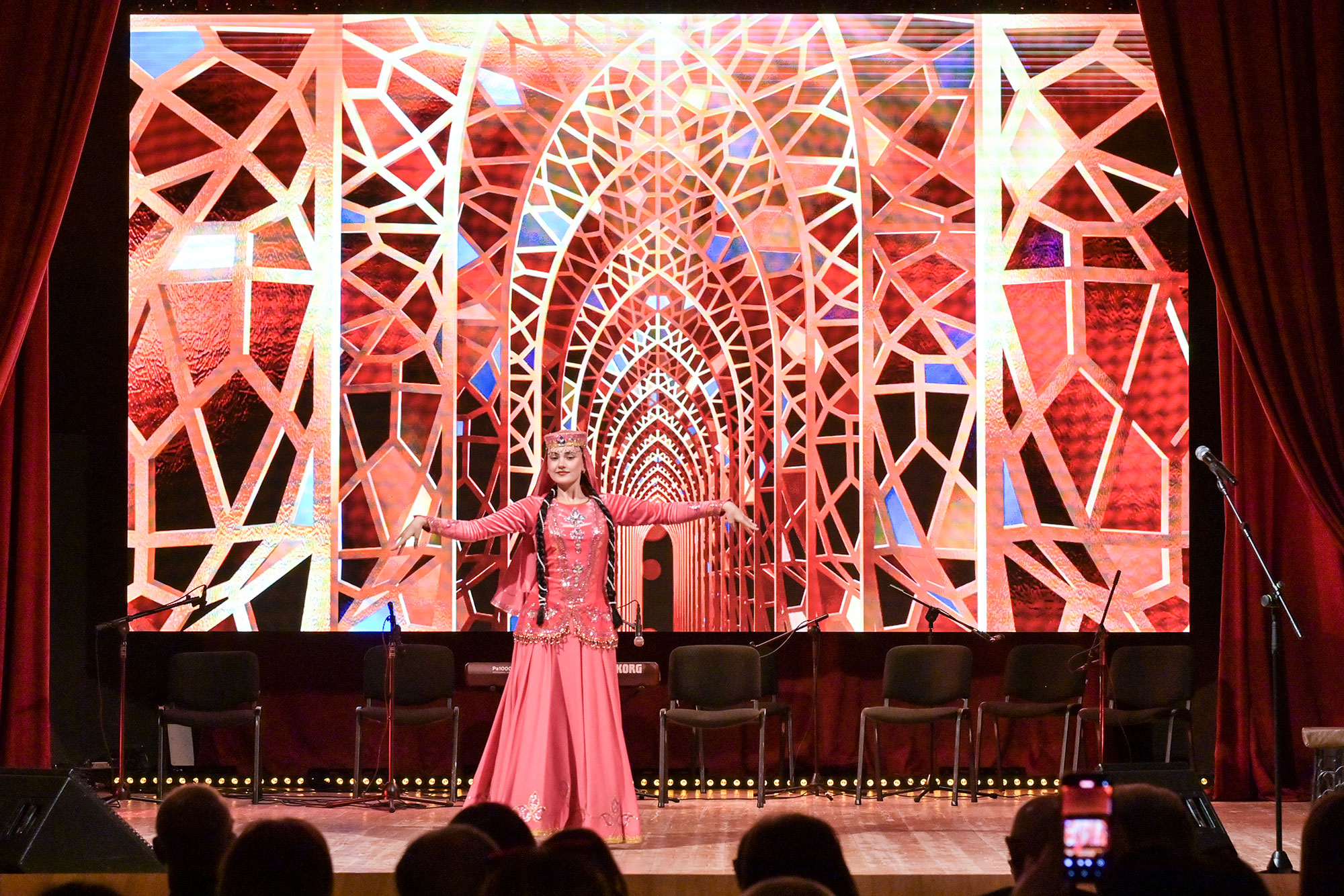 “Sən elə bir zirvəsən” respublika ifa müsabiqəsinin yekun konserti keçirilib