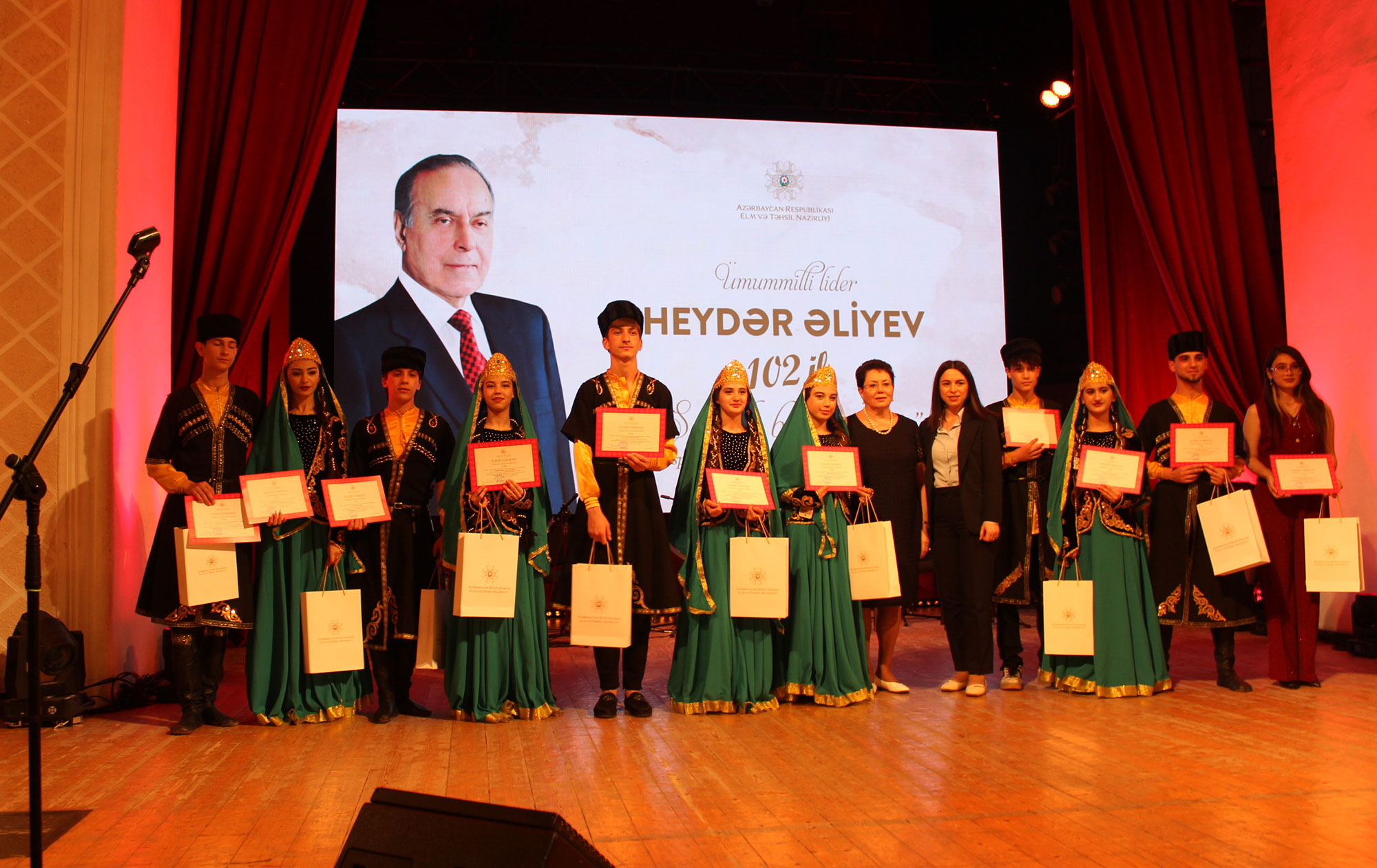 “Sən elə bir zirvəsən” respublika ifa müsabiqəsinin yekun konserti keçirilib