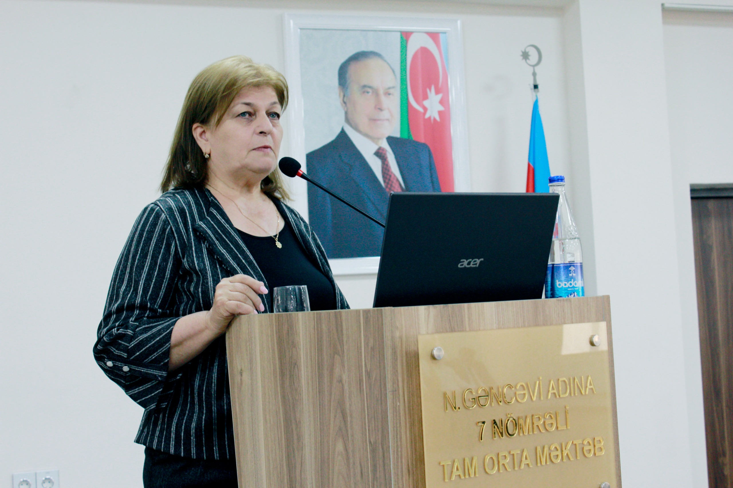 Sentyabr konfransı: Təhsilin keyfiyyəti təhlil edildi, yeni yol xəritəsi cızıldı