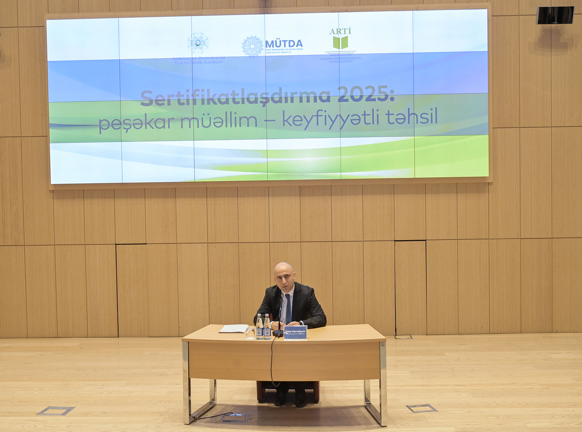 "Sertifikatlaşdırma 2025: peşəkar müəllim - keyfiyyətli təhsil" mövzusunda tədbir keçirilib