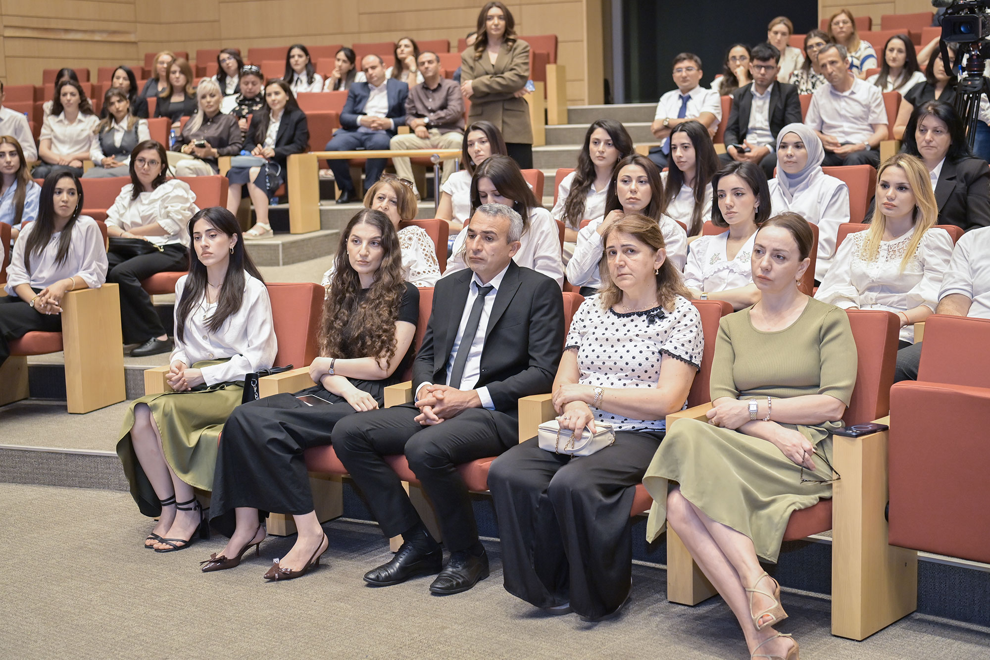 "Sertifikatlaşdırma 2025: peşəkar müəllim - keyfiyyətli təhsil" mövzusunda tədbir keçirilib