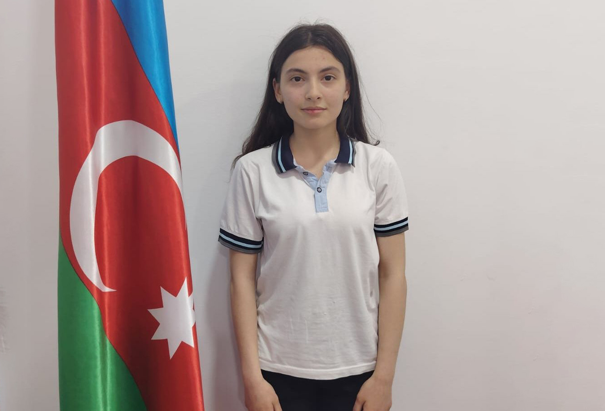 “Sosial şəbəkələrə çox vaxt ayırmamaq lazımdır” -  Ən yüksək bal toplayan məktəbli 