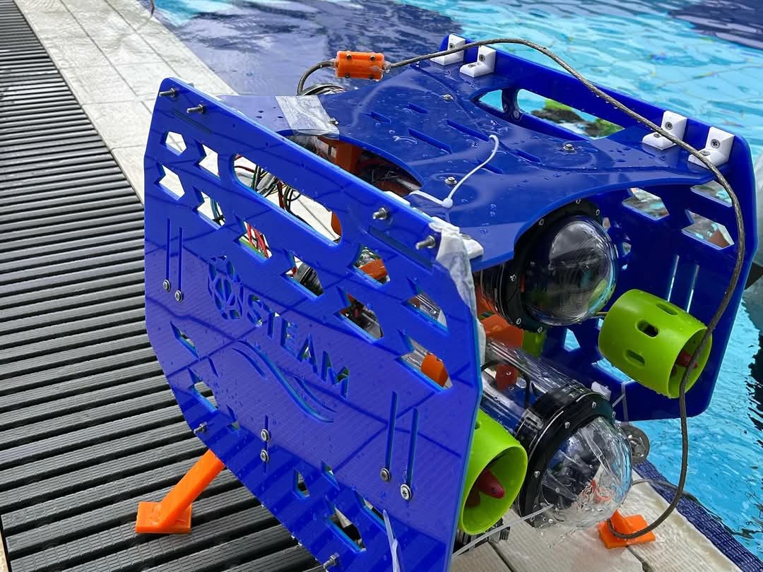 “STEAM Azərbaycan” komandası beynəlxalq yarışda iştirak edib