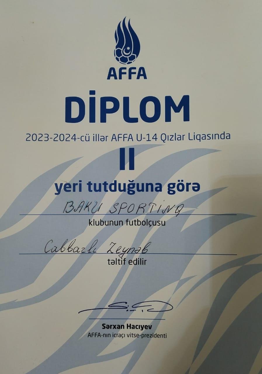 Stereotipləri aşan futbolçu qız: Mövsümün ən çox qol vuran oyunçusu