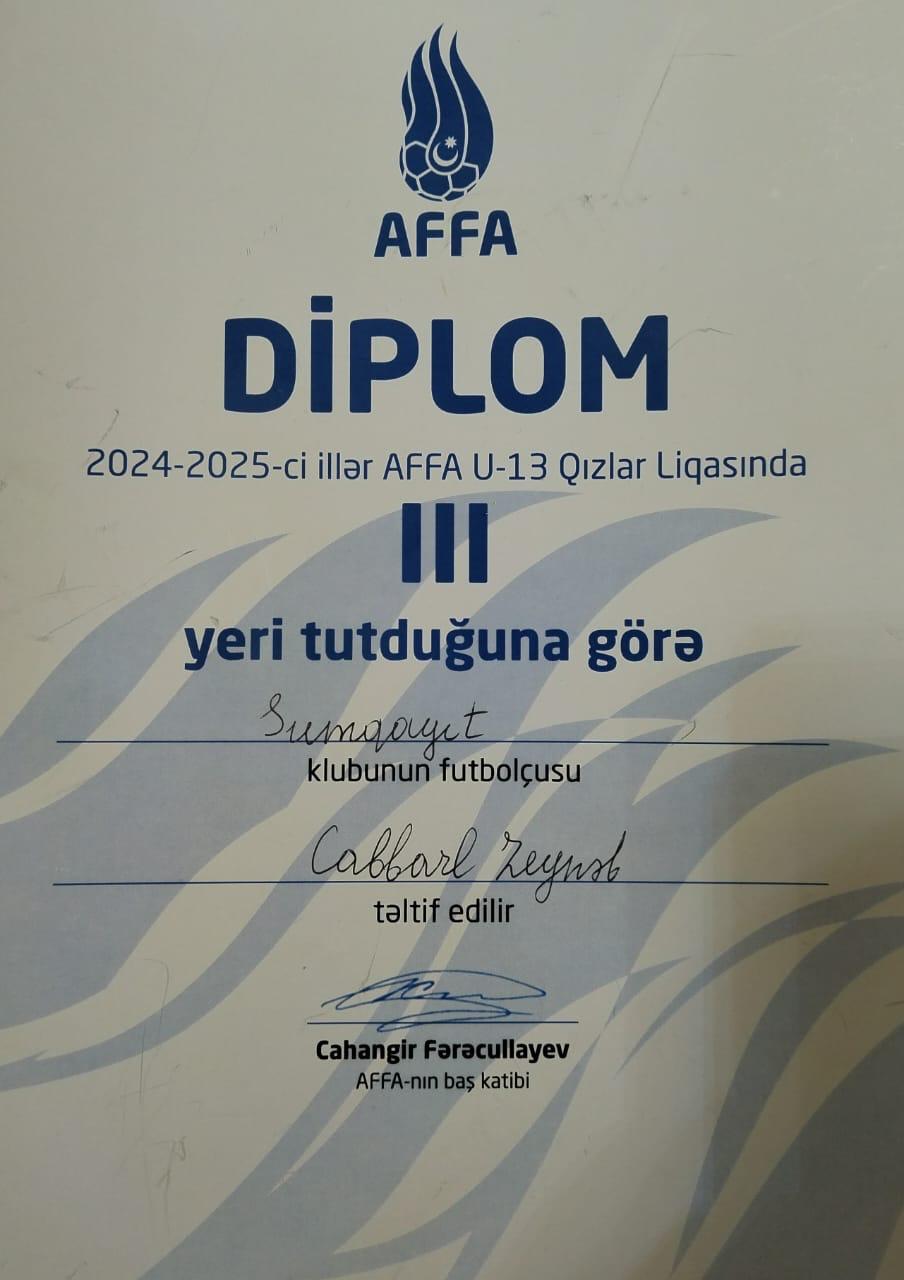 Stereotipləri aşan futbolçu qız: Mövsümün ən çox qol vuran oyunçusu