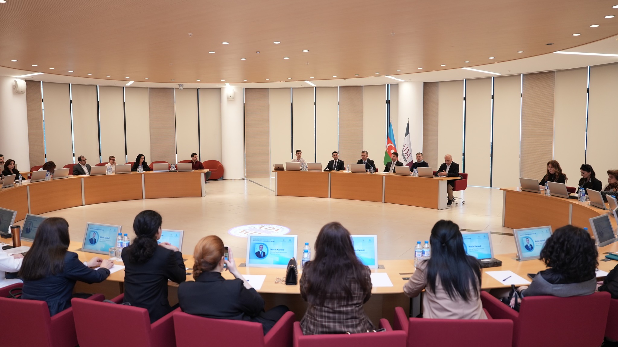 "Strateji kommunikasiya" mövzusunda təlim keçirilib 