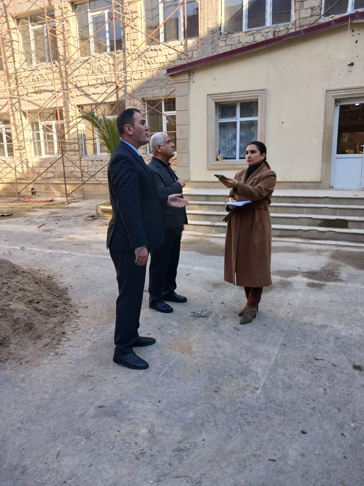 Sumqayıtda dövlət məktəbinin şagirdləri üçün avtobus ayrılıb 