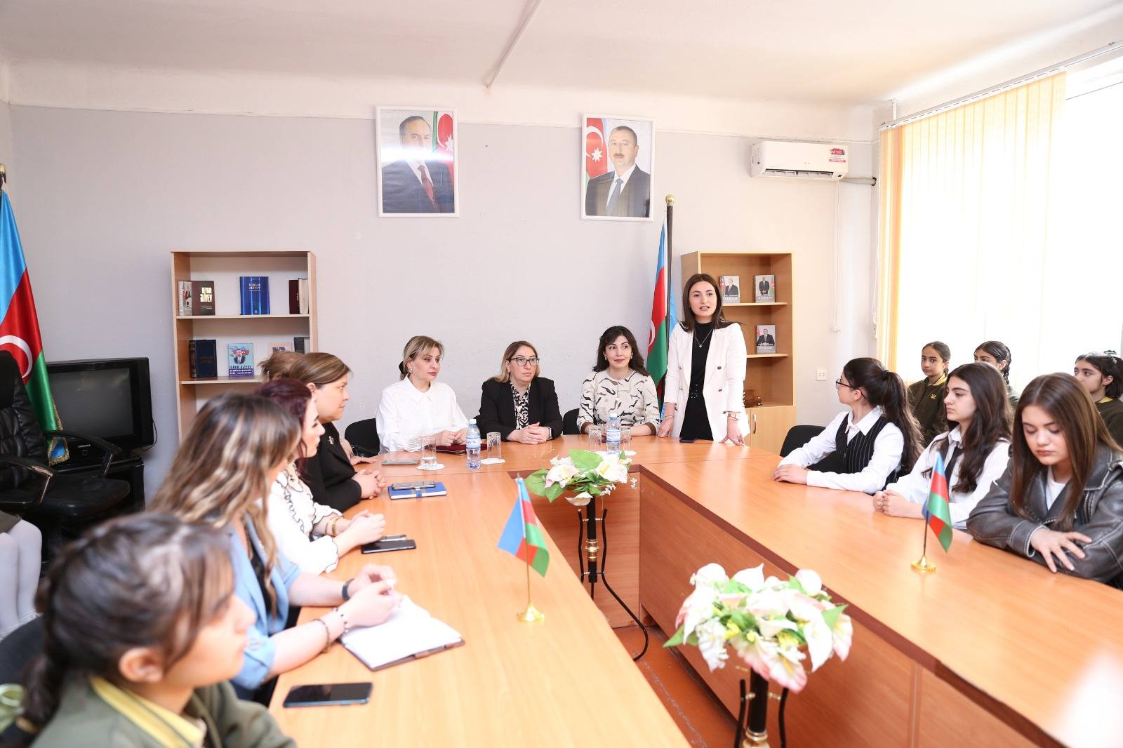 Sumqayıtda “Erkən nikahın qarşısının alınması” mövzusunda görüş olub