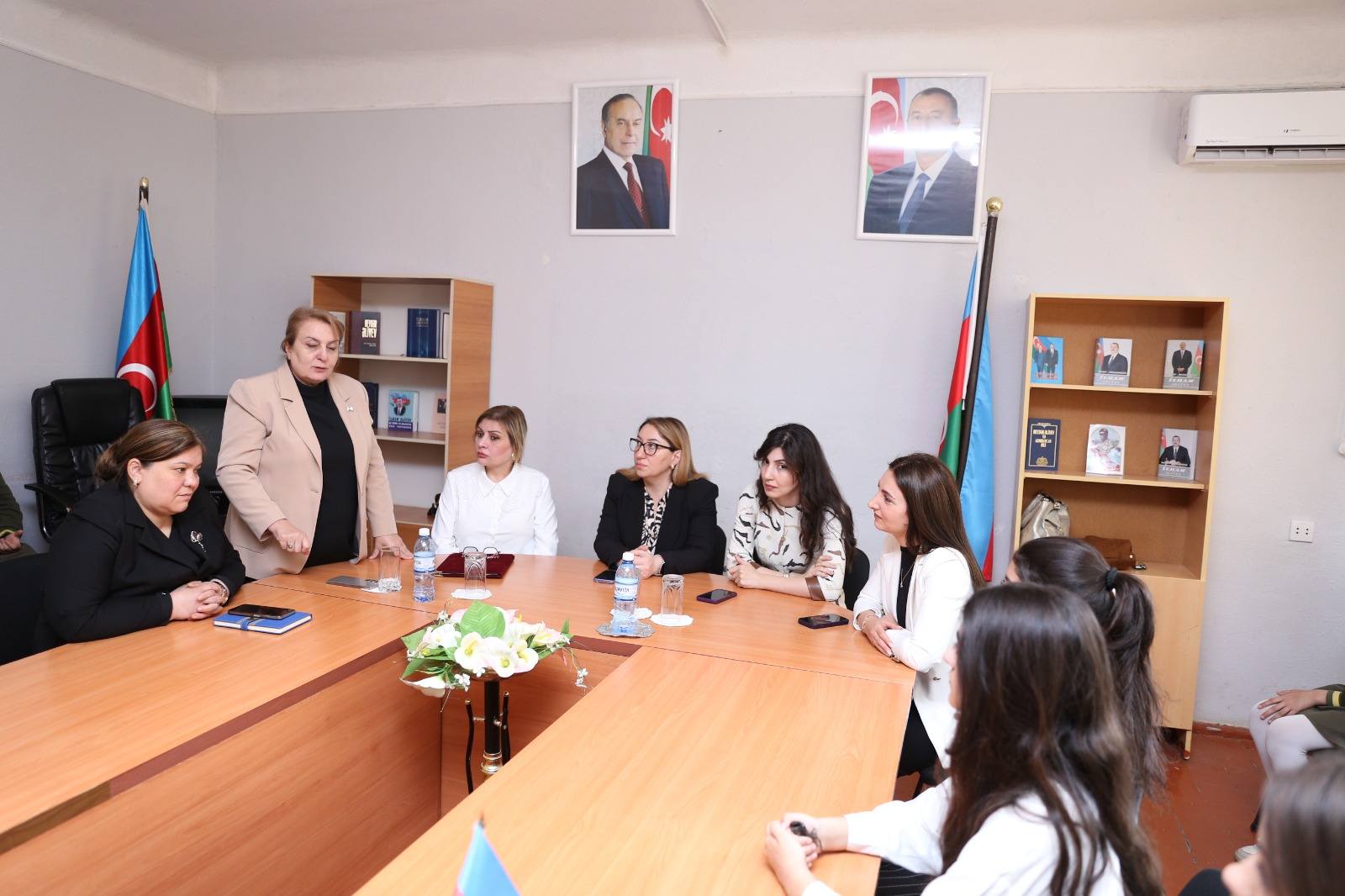 Sumqayıtda “Erkən nikahın qarşısının alınması” mövzusunda görüş olub