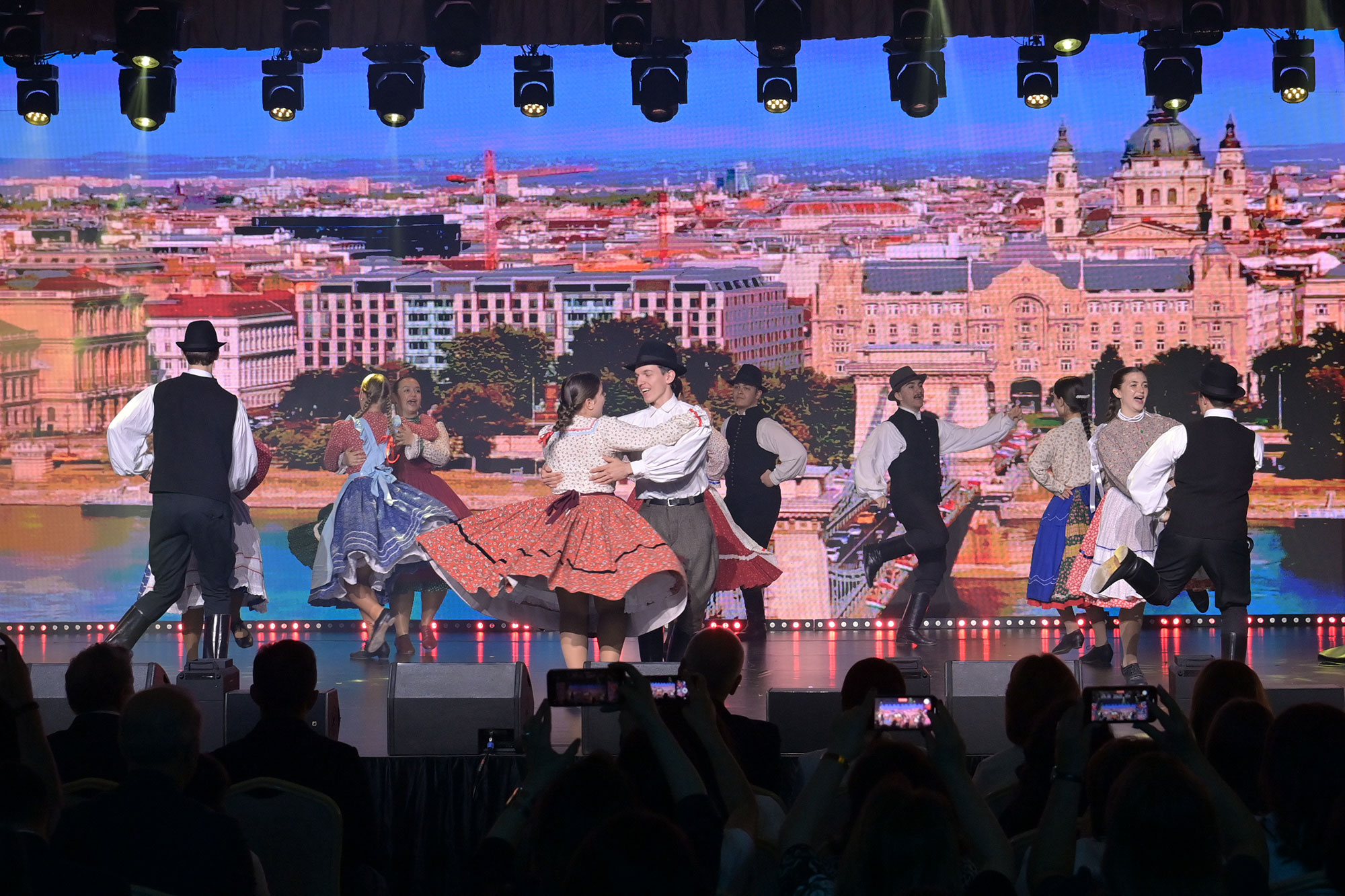 Şuşada beynəlxalq uşaq yaradıcılıq festivalı keçirilib