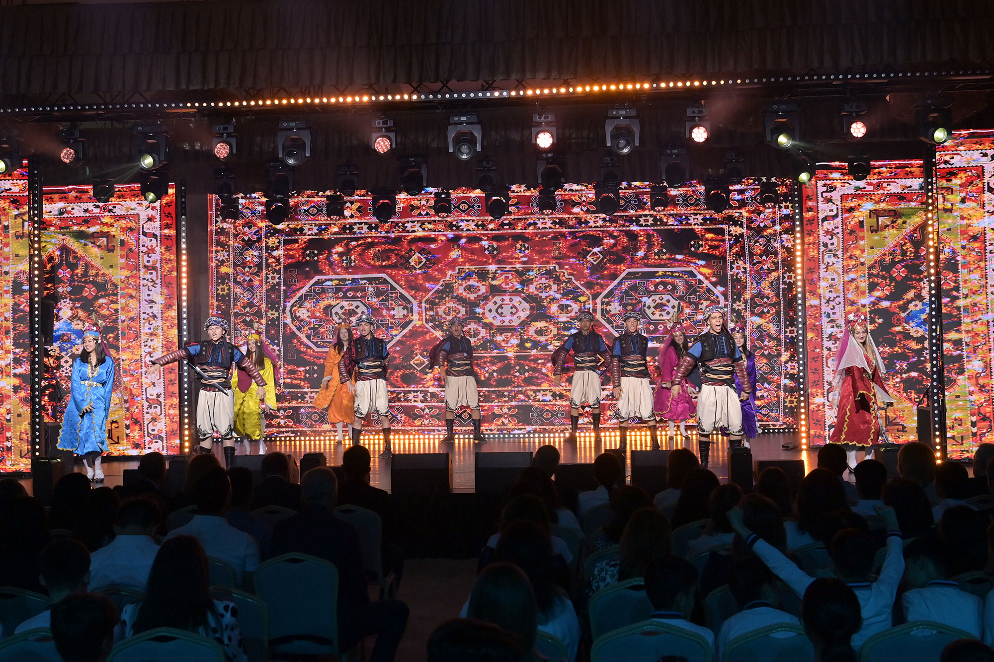 Şuşada beynəlxalq uşaq yaradıcılıq festivalı keçirilib