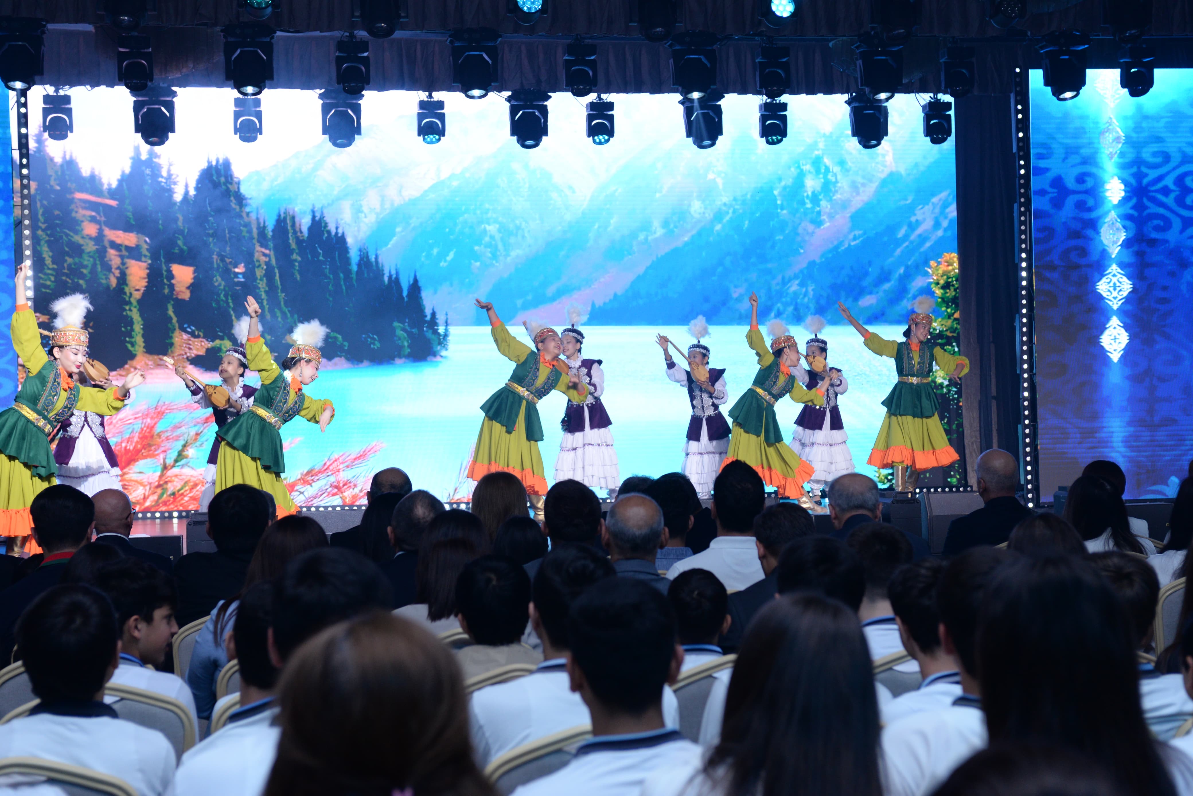 Şuşada beynəlxalq uşaq yaradıcılıq festivalı keçirilib