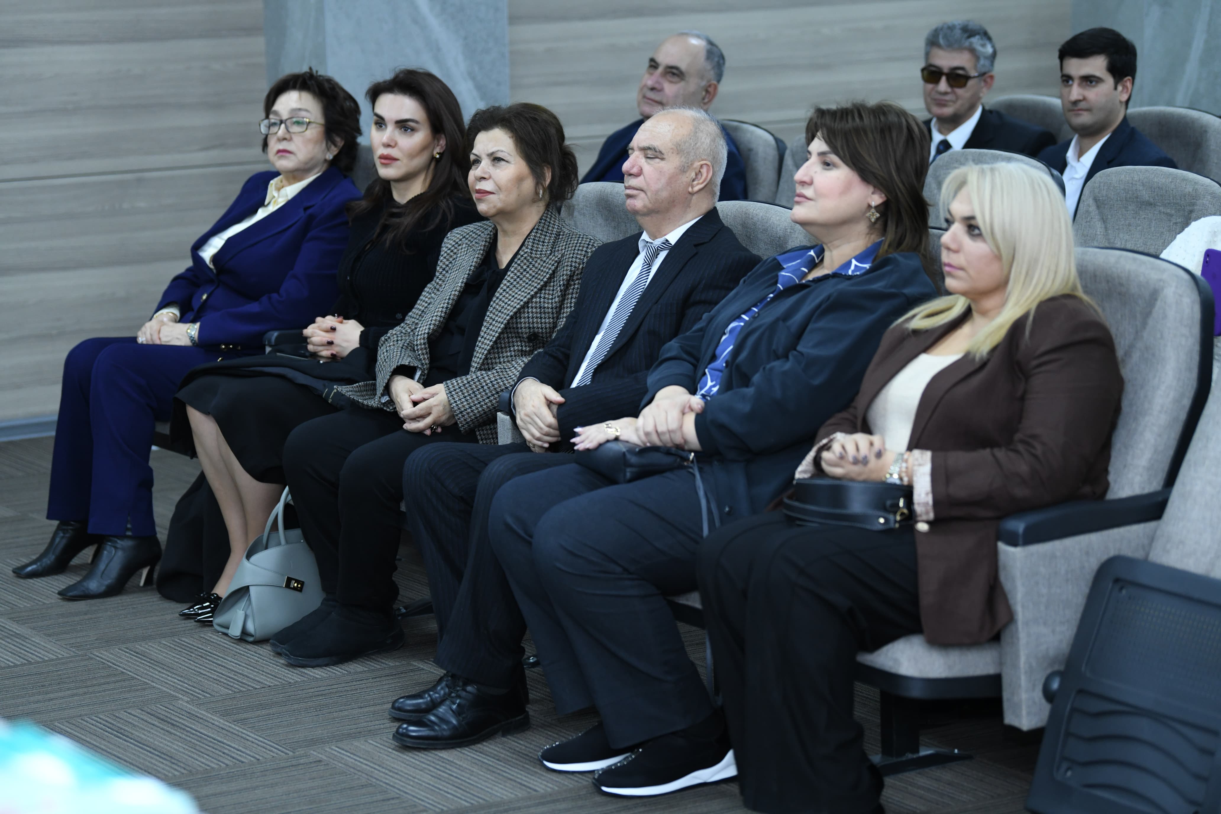 "Tapşırıq halqaları modeli: metodologiya və tətbiq imkanları" kitabının təqdimatı keçirilib 