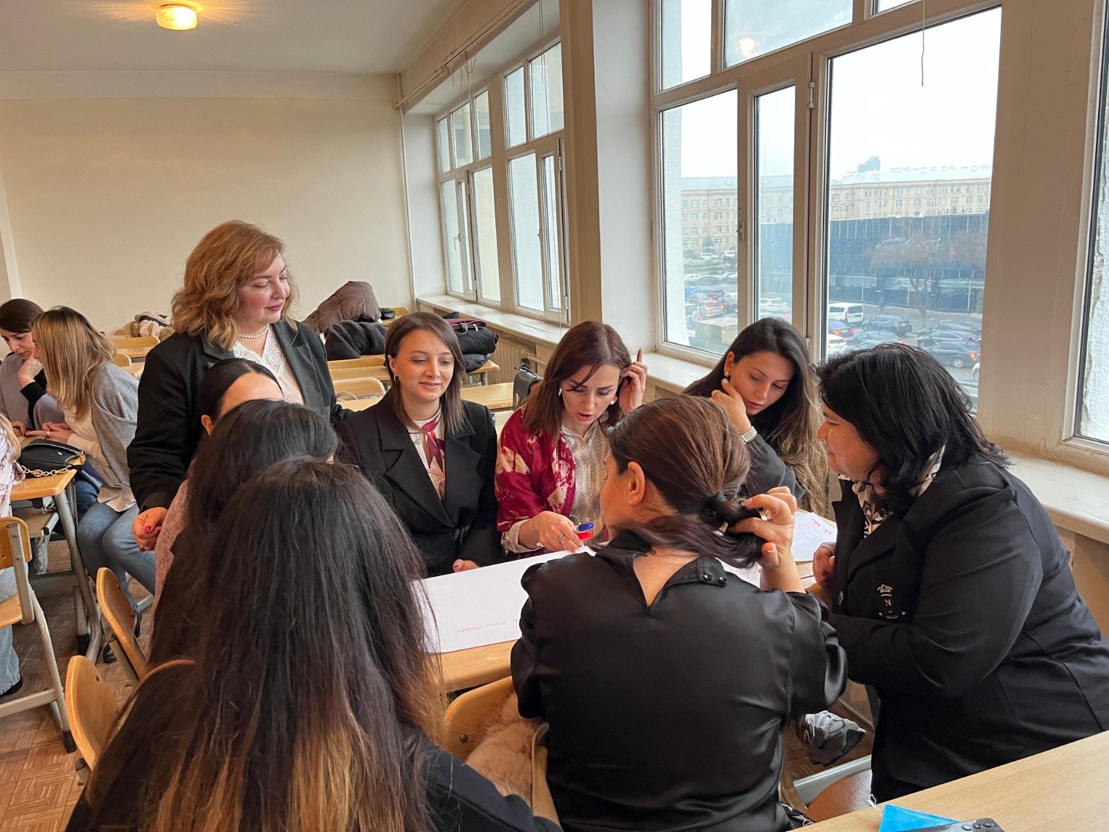 “Təfəkkürə əsaslanan dərsin təşkili üzrə mentor hazırlığı” mövzusunda təlim keçirilib 