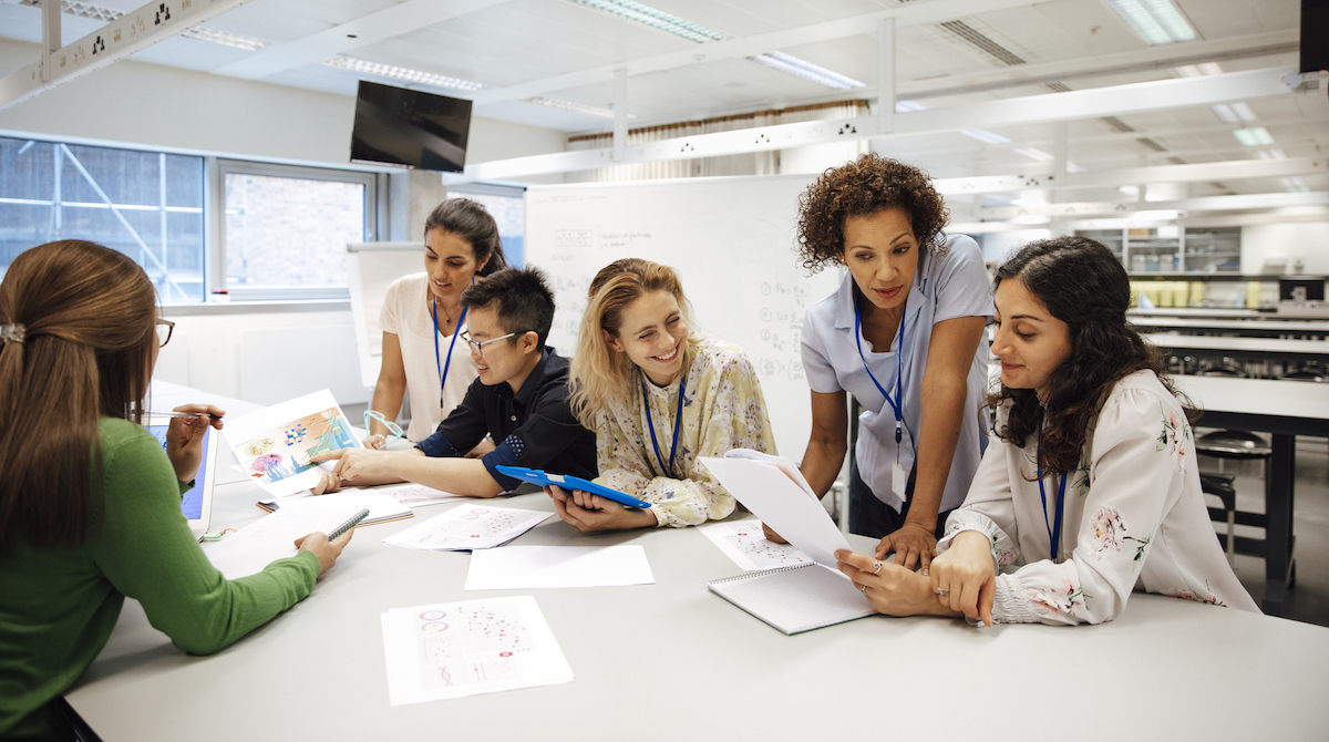 Təhsil daha "yumşaq" olmalıdır – Təhlil