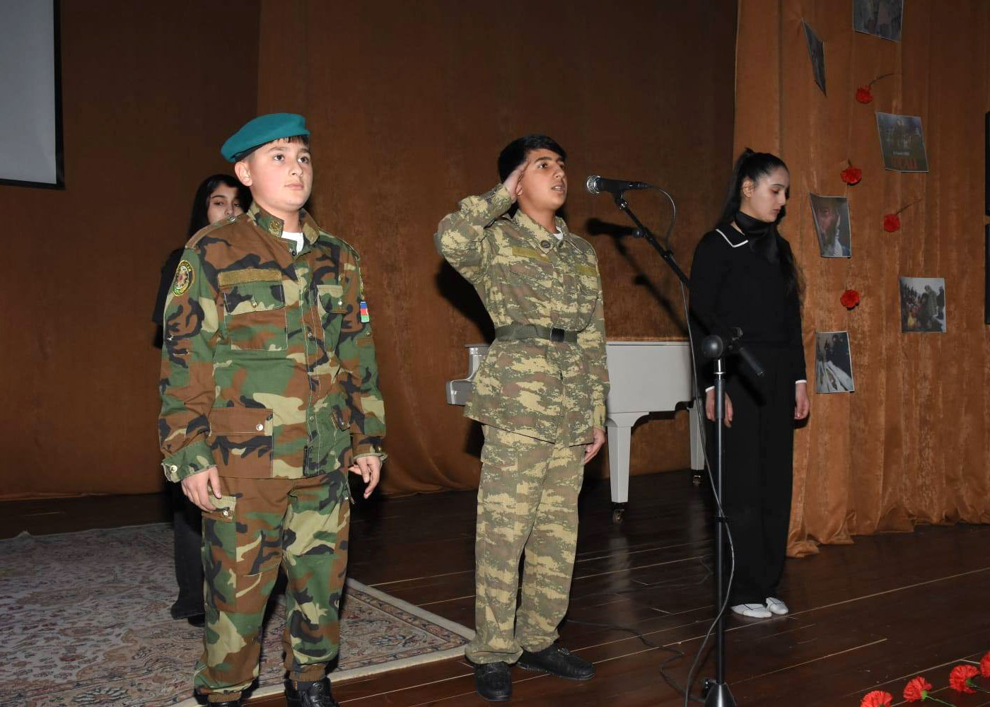 Təhsil müəssisələrində Xocalı qurbanları yad edilib