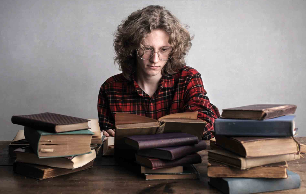 Təhsil proqramlarını işəgötürənlərin ehtiyaclarını nəzərə almaqla yenidən qururuq - Zəfər Qurbanov 