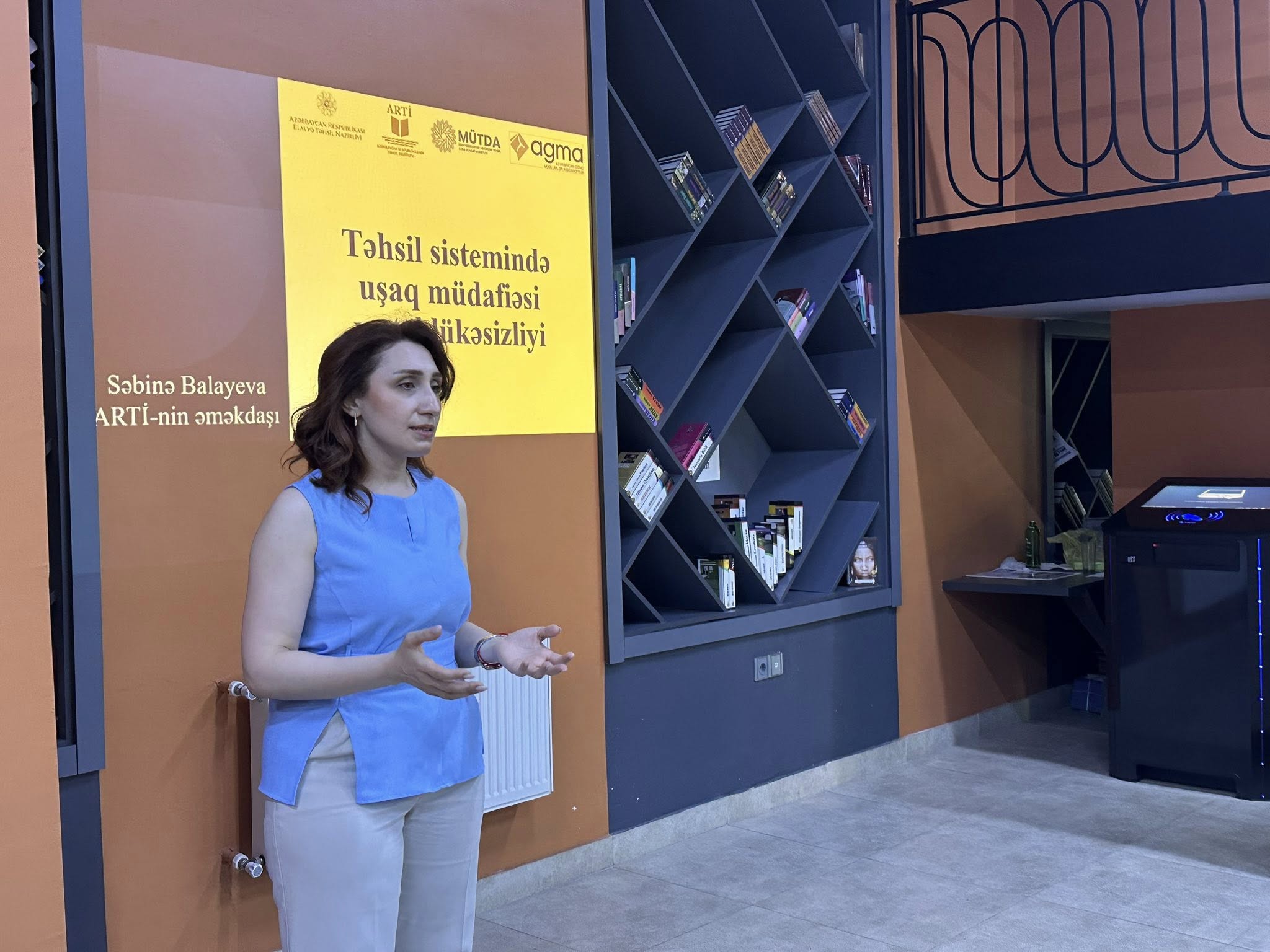 "Təhsil sistemində uşaq müdafiəsi və təhlükəsizliyi" mövzusunda təlimlər keçirilib