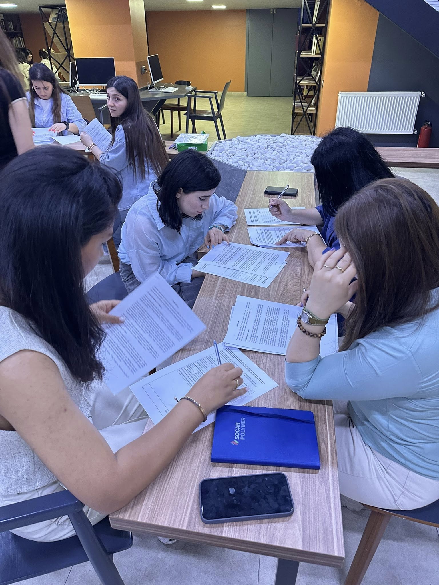 "Təhsil sistemində uşaq müdafiəsi və təhlükəsizliyi" mövzusunda təlimlər keçirilib