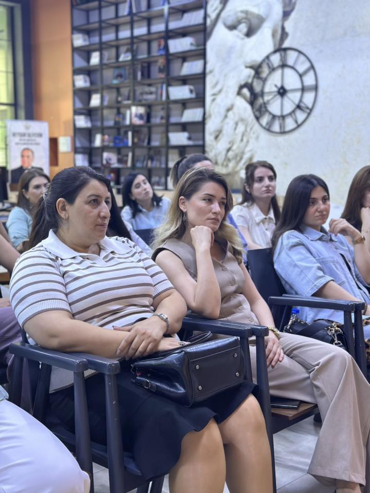 "Təhsil sistemində uşaq müdafiəsi və təhlükəsizliyi" mövzusunda təlimlər keçirilib