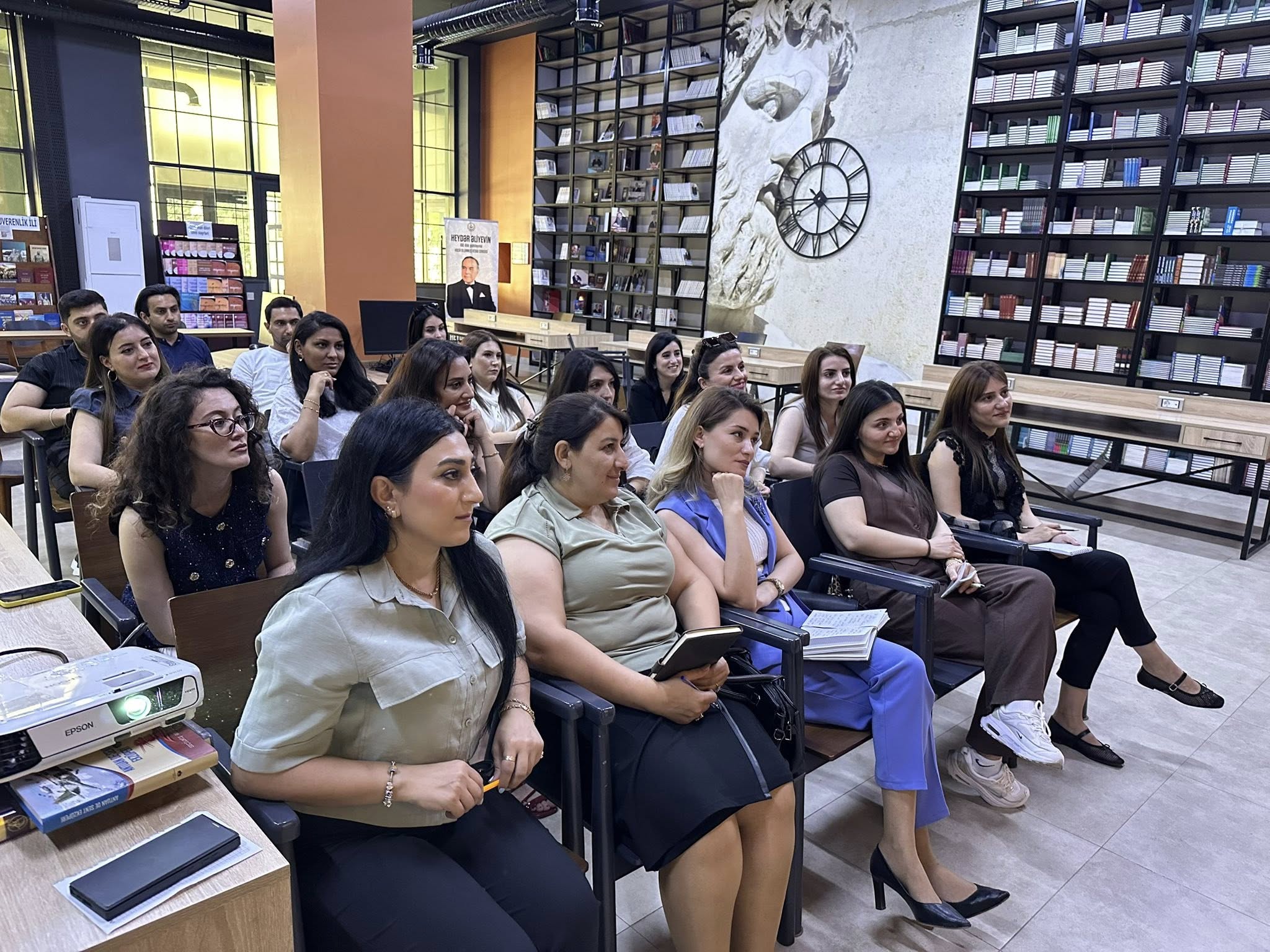 "Təhsil sistemində uşaq müdafiəsi və təhlükəsizliyi" mövzusunda təlimlər keçirilib