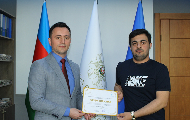 Təhsil Tələbə Krediti Fondu könüllüləri təltif olunub