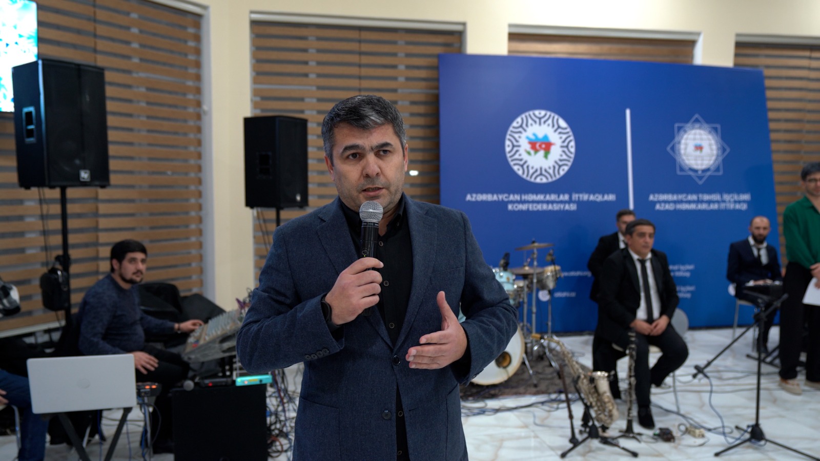 "Təhsildə həmrəylik” adlı qış düşərgəsi təşkil olunub