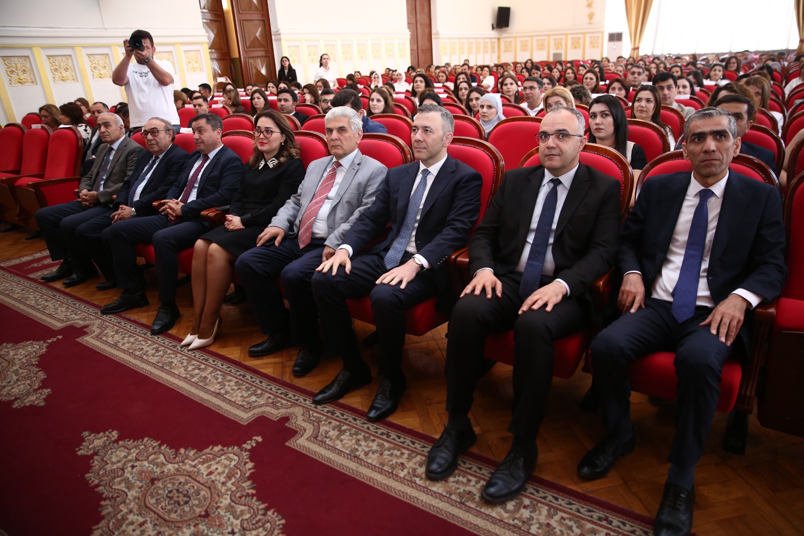 Təhsildə liderliyə gedən yol – REPORTAJ