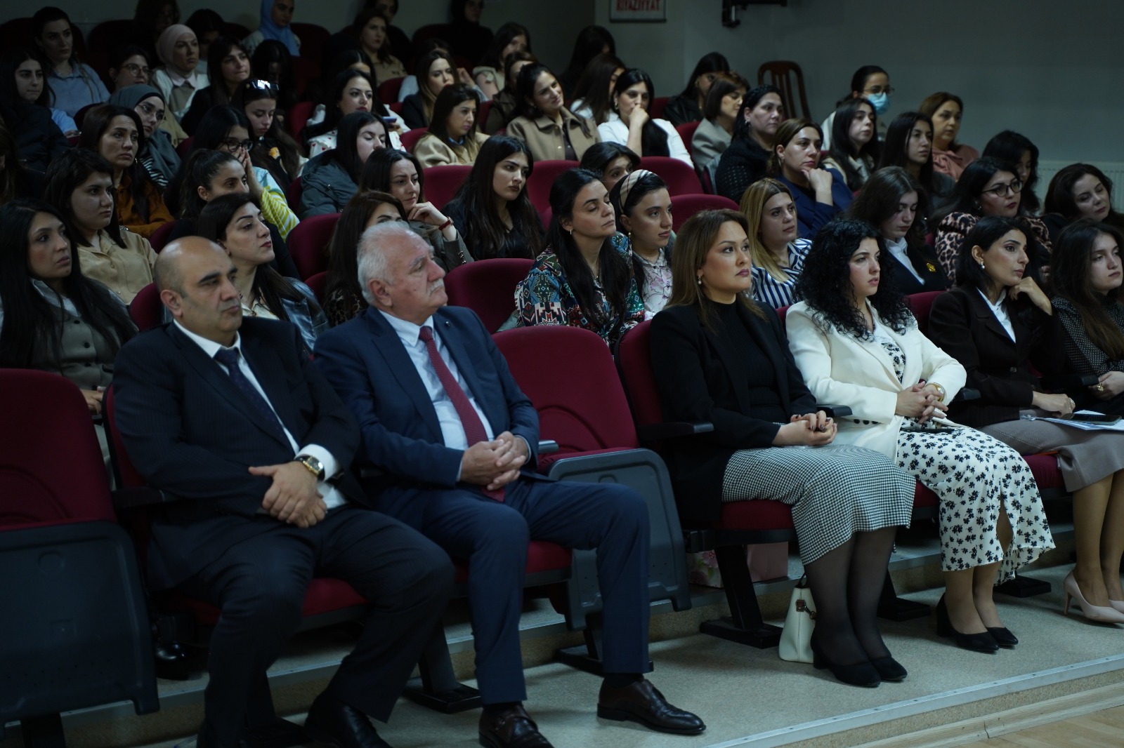 "Təhsildə yeni çağırışlar və müasir həllər" mövzusunda təlim keçirilib