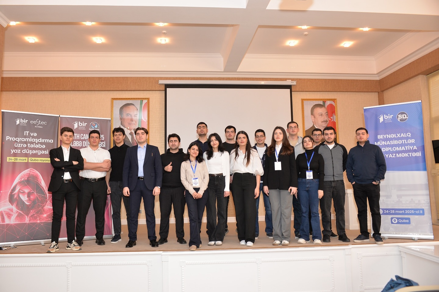 Tələbə yaz düşərgələrinin bağlanış mərasimi keçirilib