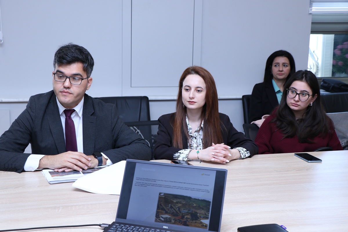 Tələbələr dağ-mədən sənayesində inşaat mühəndisliyinin rolu barədə məlumatlandırılıb