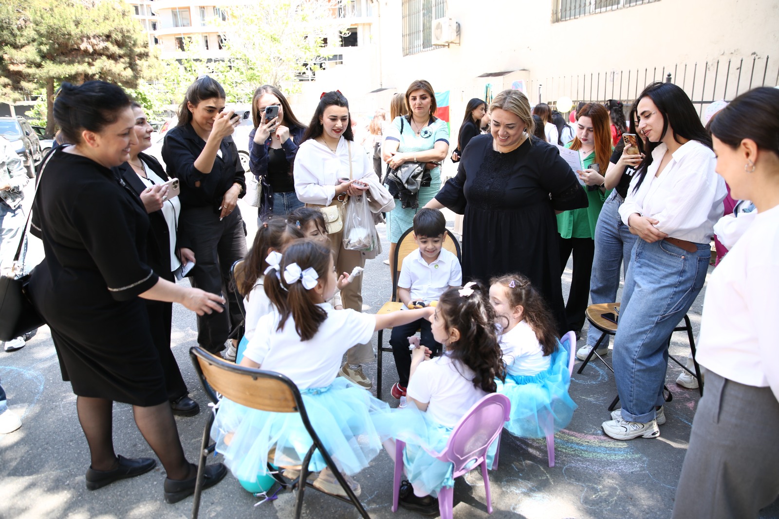 “Tələbələrimizə oynamağı öyrədirik” – ADPU-da keçirilən festivaldan REPORTAJ