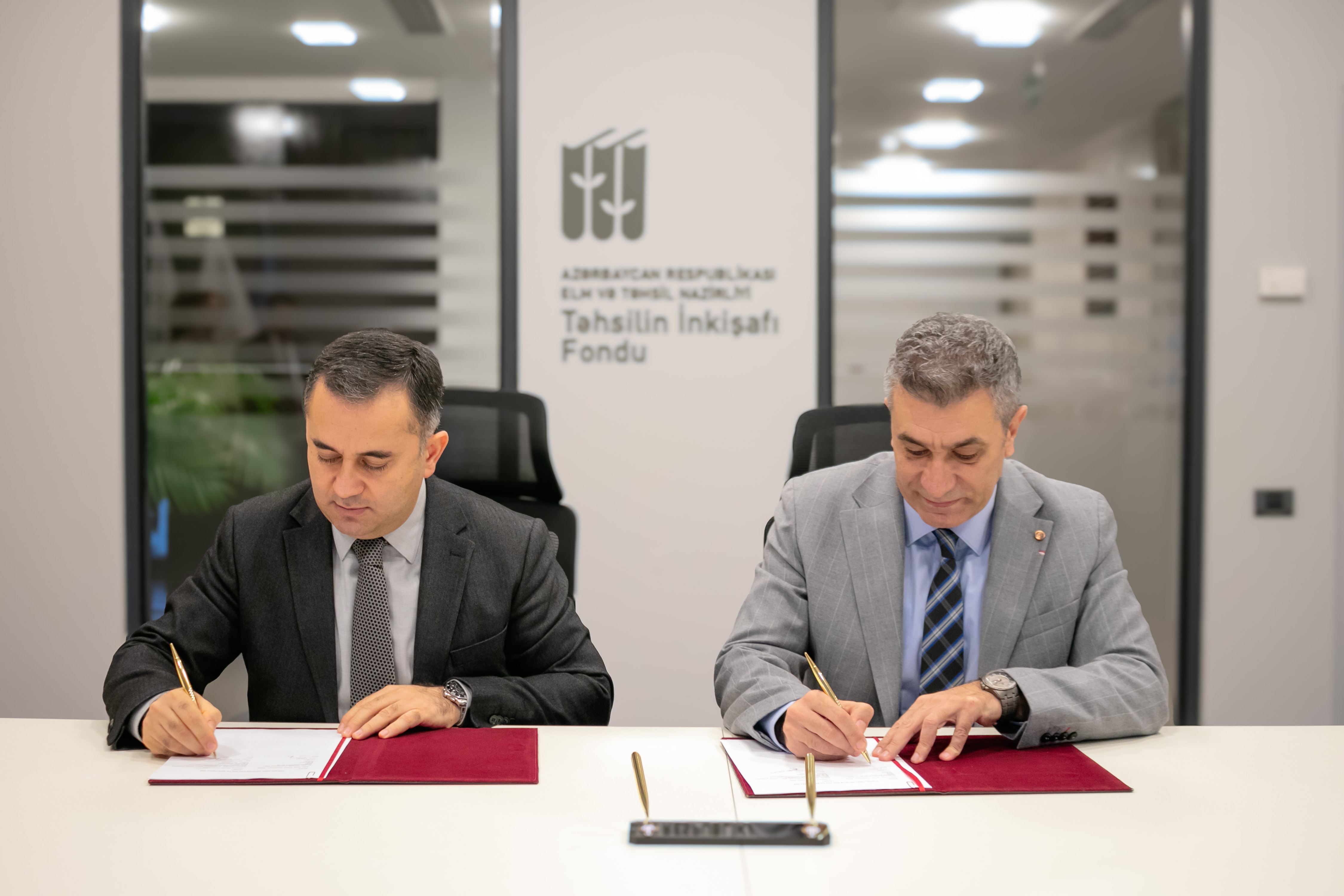 “TələbəPlus” çərçivəsində ilk alış-veriş mərkəzi ilə əməkdaşlıq müqaviləsi imzalanıb 