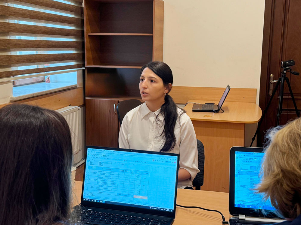 Tərbiyəçi-müəllimlərin işə qəbulu müsabiqəsinin müsahibə mərhələsi keçirilib