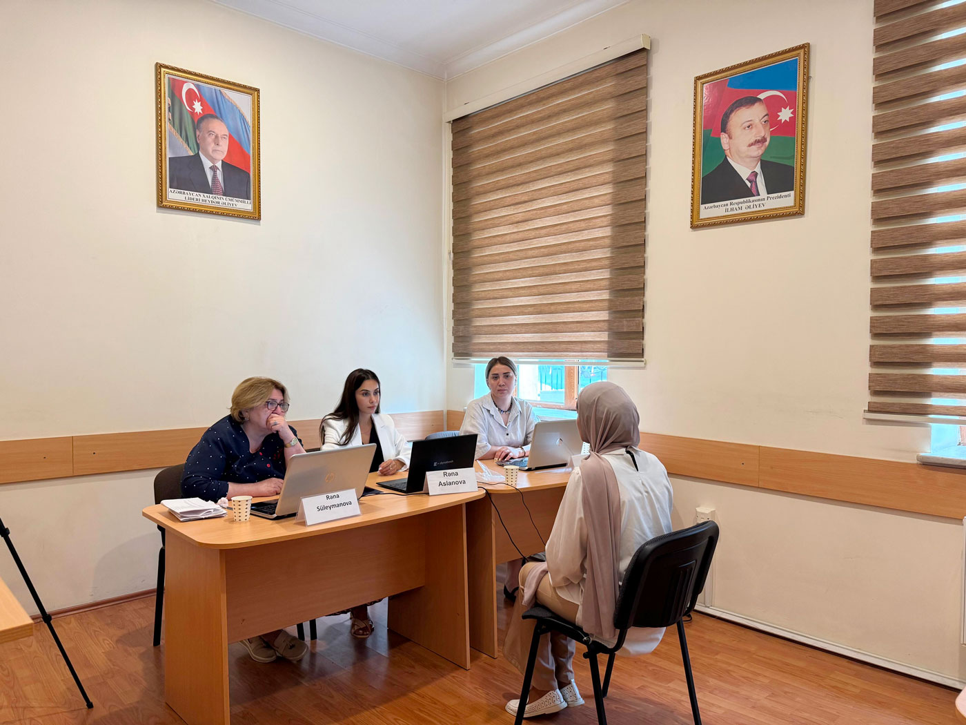 Tərbiyəçi-müəllimlərin işə qəbulu müsabiqəsinin müsahibə mərhələsi keçirilib