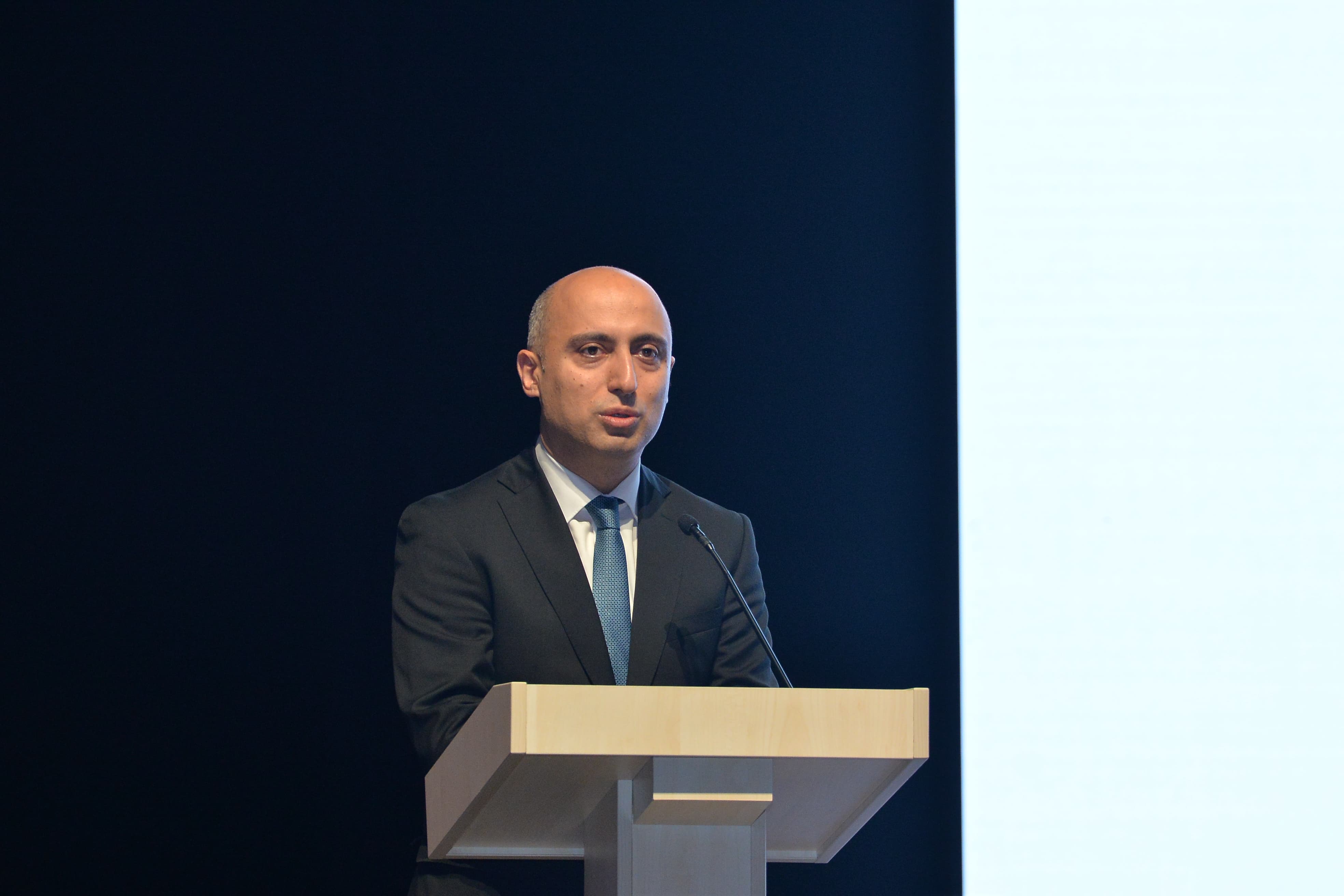 Texnologiyanın təhsilə inteqrasiyası qaçılmazdır – Nazir 