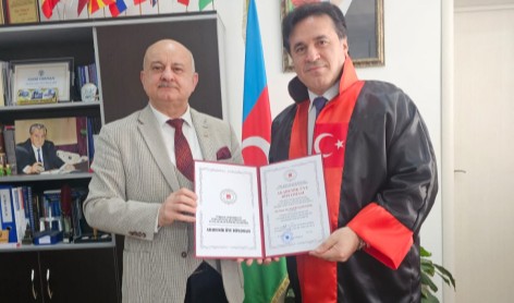 Tibb Universitetinin professoru beynəlxalq akademiyanın həqiqi üzvü seçilib 