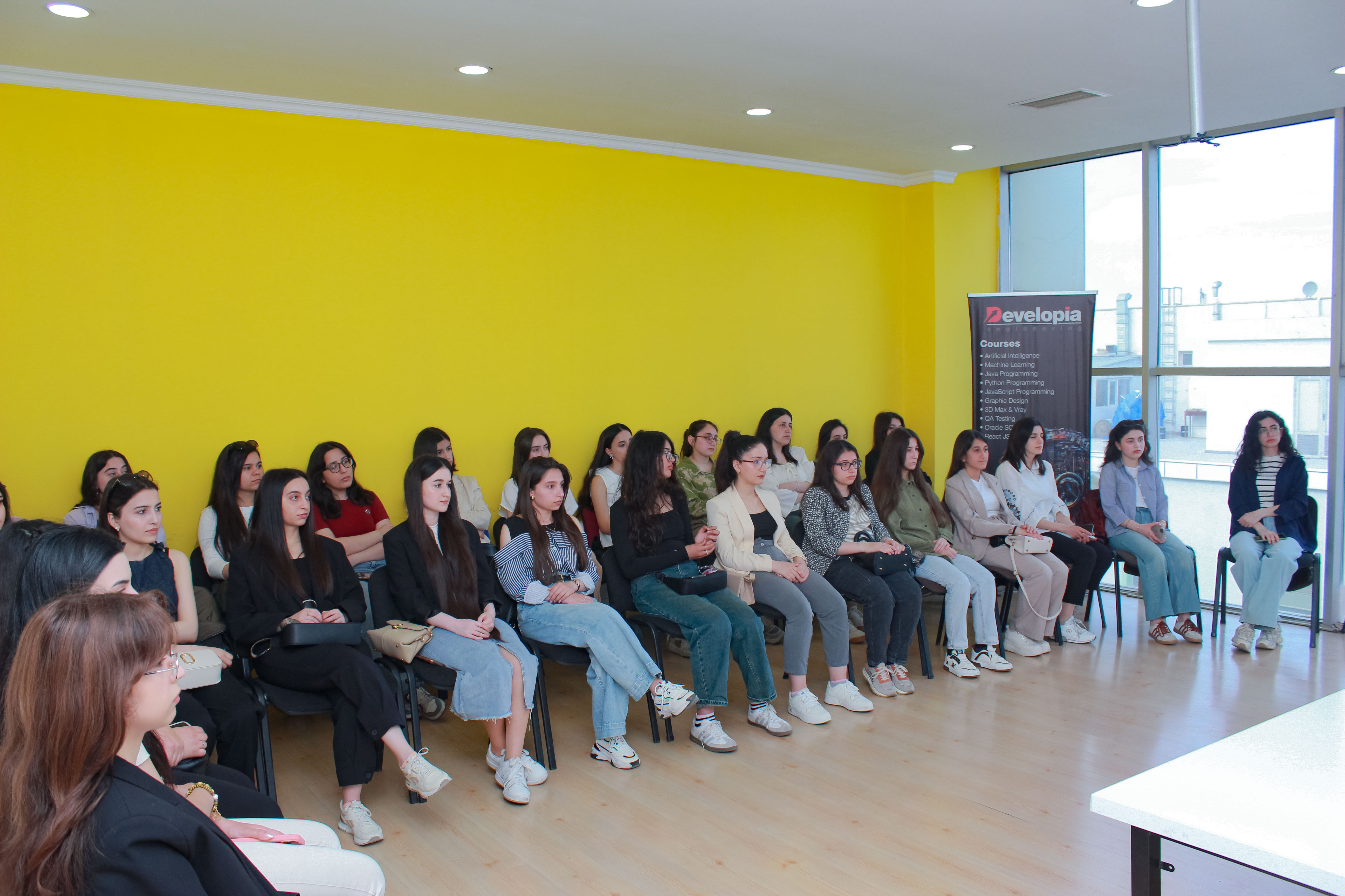 TİF təqaüdçüləri üçün təlim sessiyası təşkil olunub