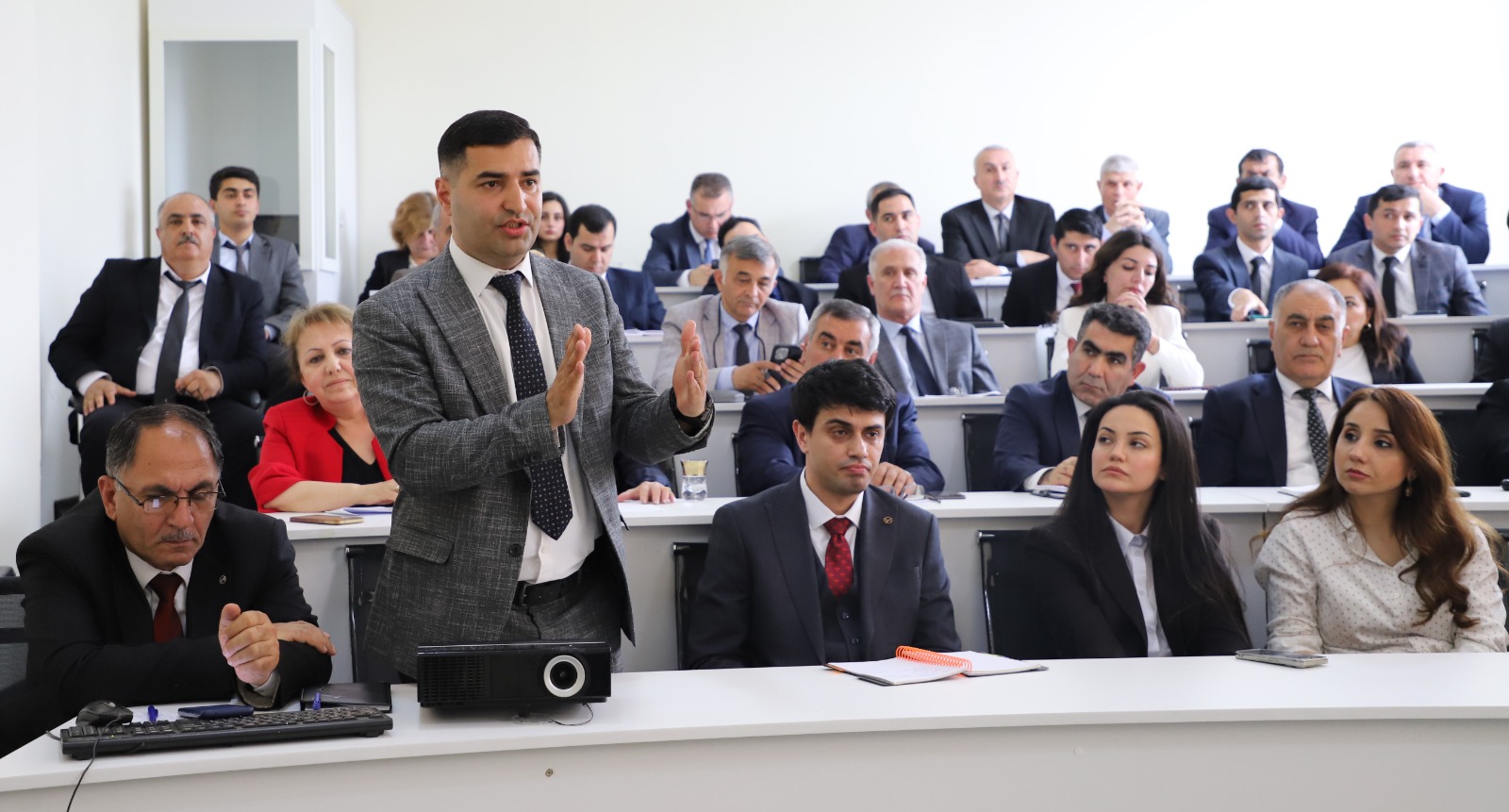 TKTA rəhbərliyi region universitetlərində bir sıra görüşlər keçirib