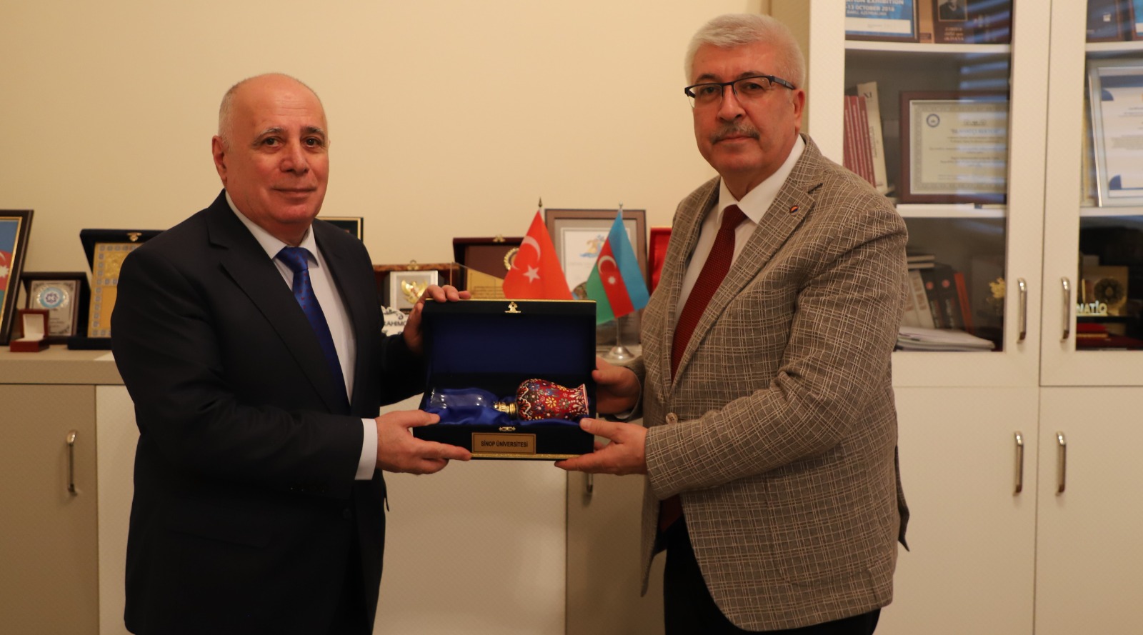 Türkiyənin Sinop Universitetinin rektoru LDU-da olub