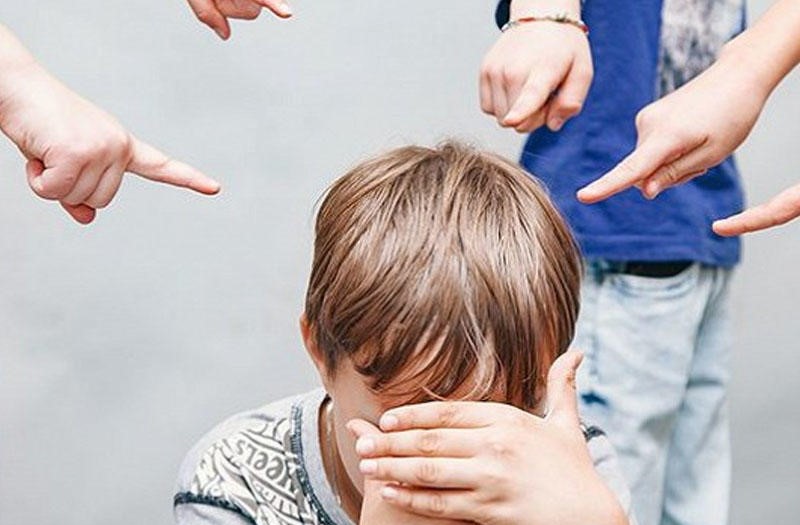 Ucar rayonu üzrə təhsil sektorunun müdirinə xəbərdarlıq edilib 