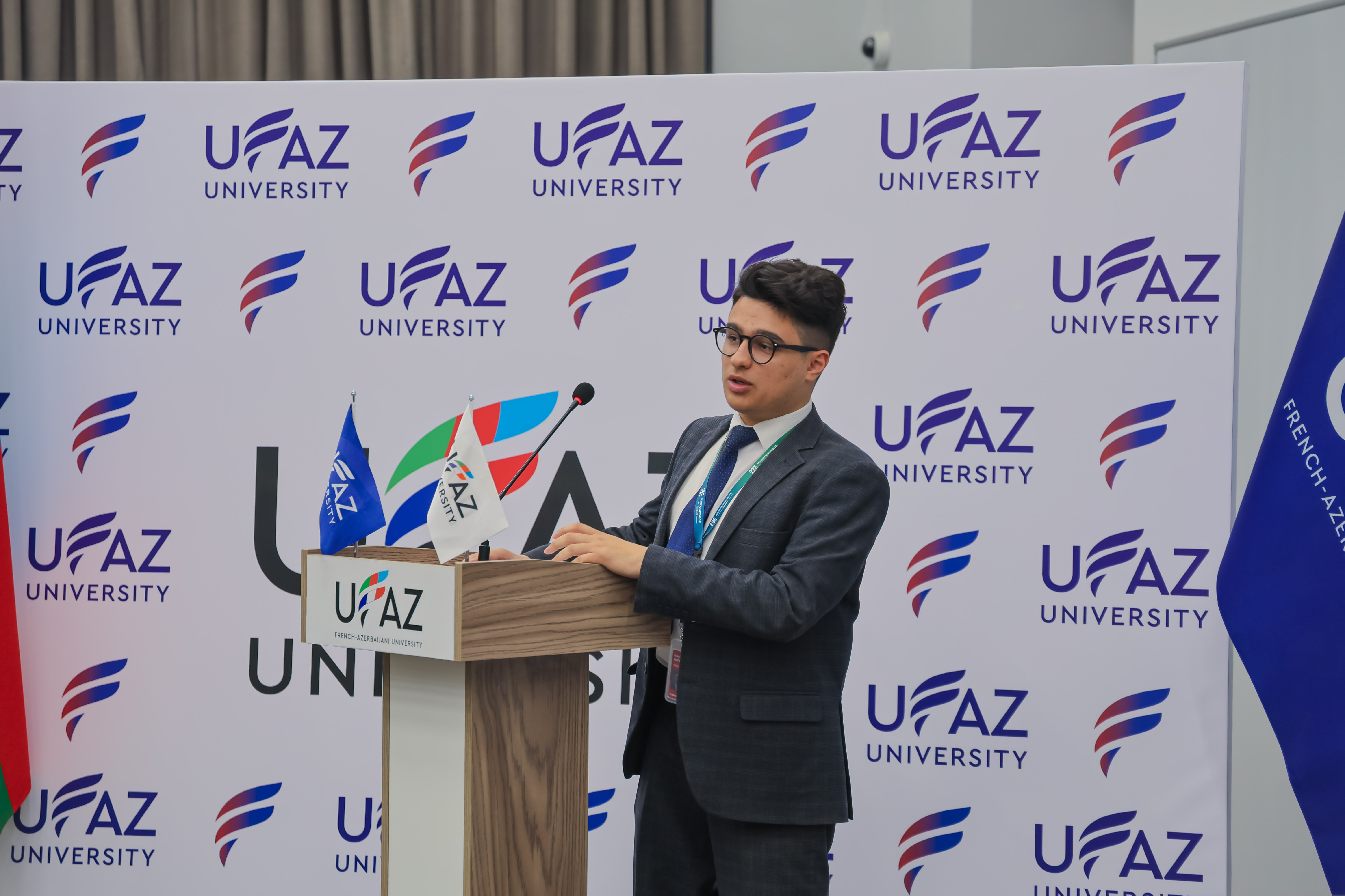 UFAZ-da TələbəPlus kartı ilə bağlı infosessiya keçirilib