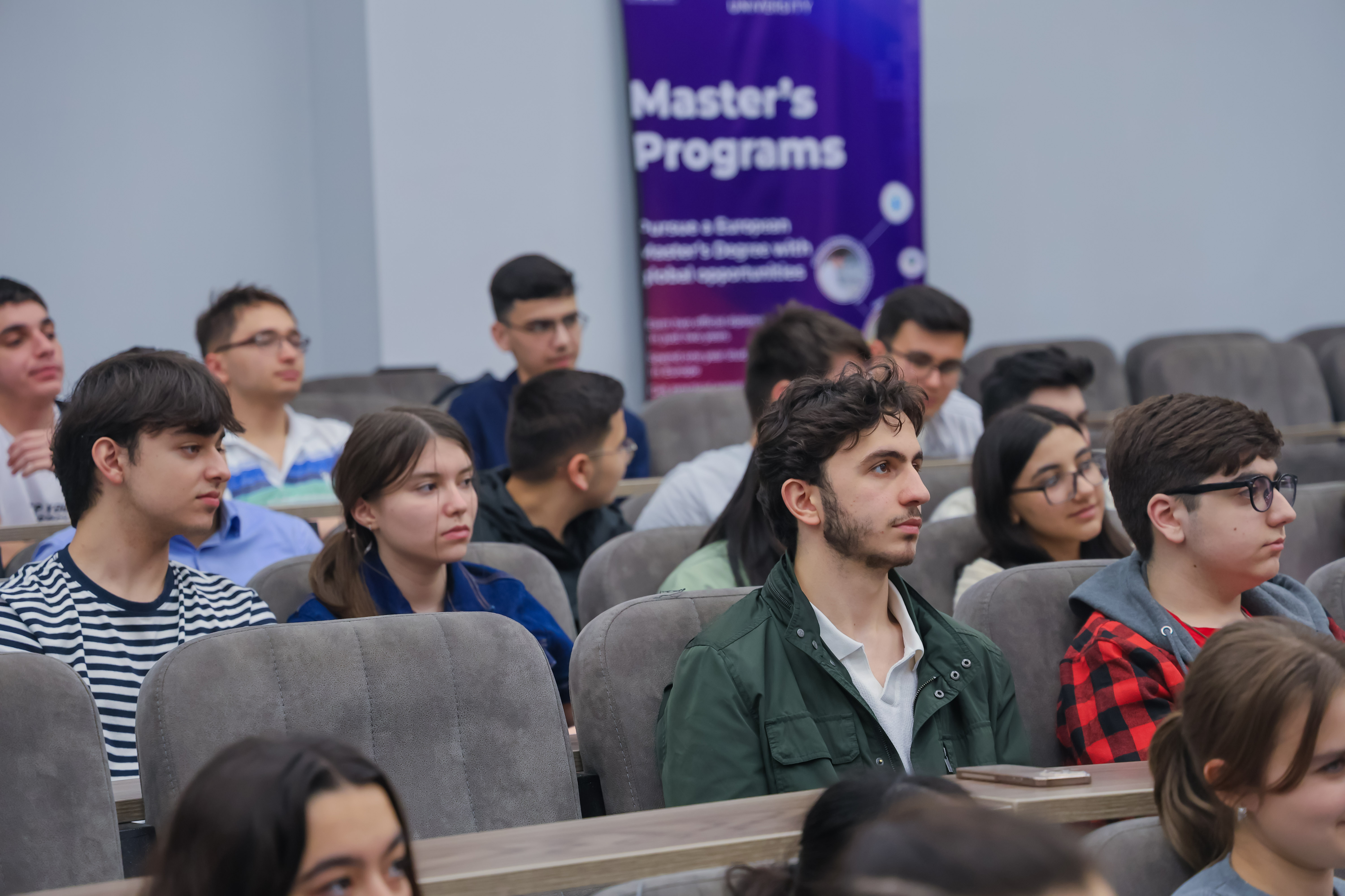 UFAZ-da TələbəPlus kartı ilə bağlı infosessiya keçirilib