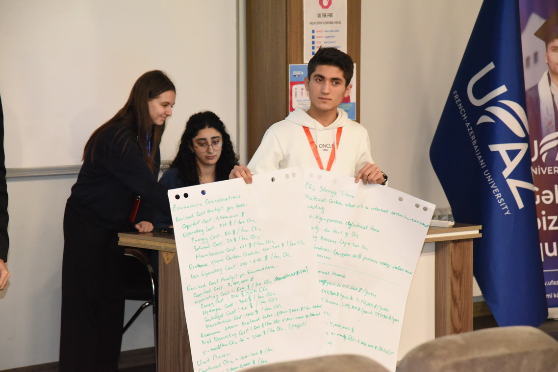 UFAZ-da Yaşıl kimya hakatonu keçirilib